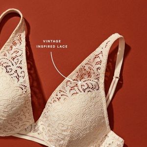 ThirdLove | NWOT Artisan Lace Plunge Bra in French Vanilla - Sz 30E
